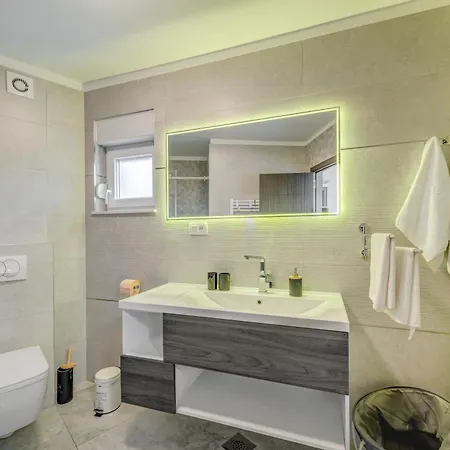 Luxury Paradise Podstrana
