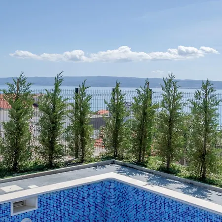 Luxury Paradise *