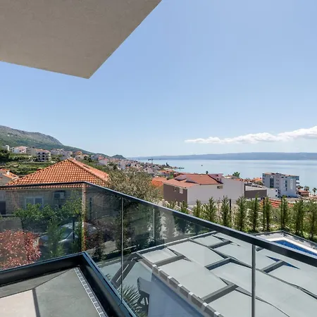 Luxury Paradise Apartment