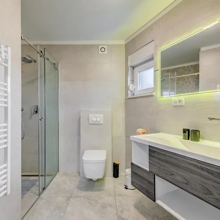 Luxury Paradise Apartament