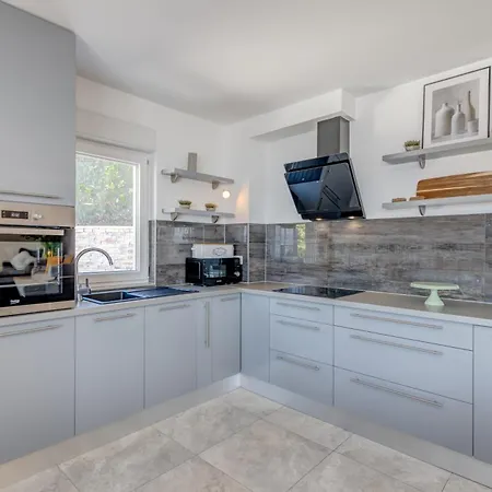 Apartment Luxury Paradise Podstrana