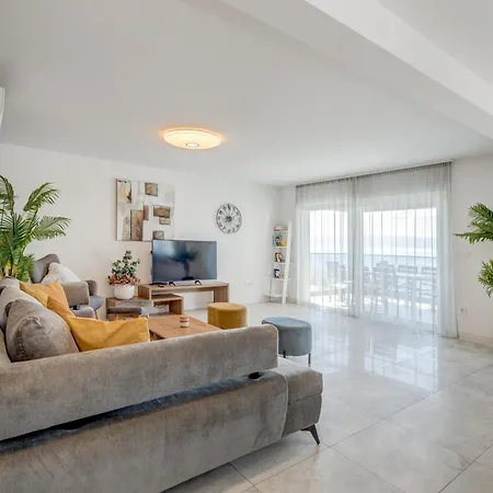 Apartment Luxury Paradise *