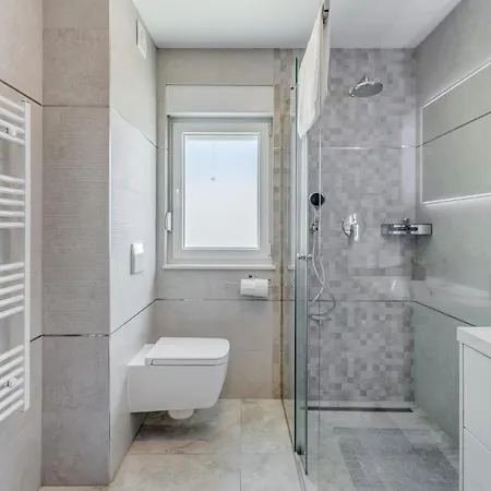 Luxury Paradise Podstrana